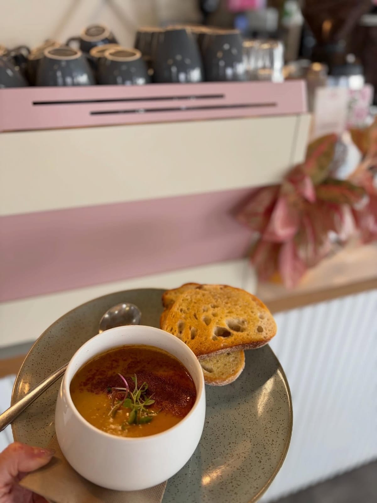Victus Coffee & Eatery photo 8