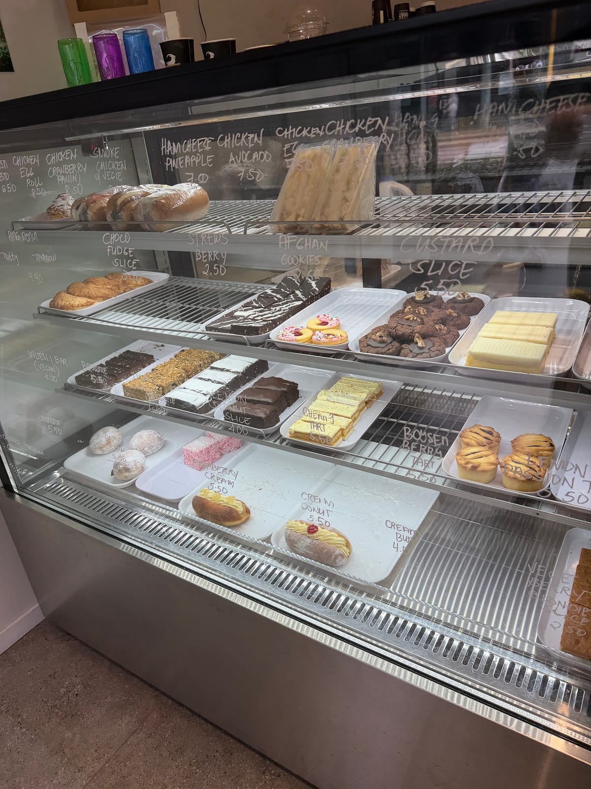 4 Angels Bakery