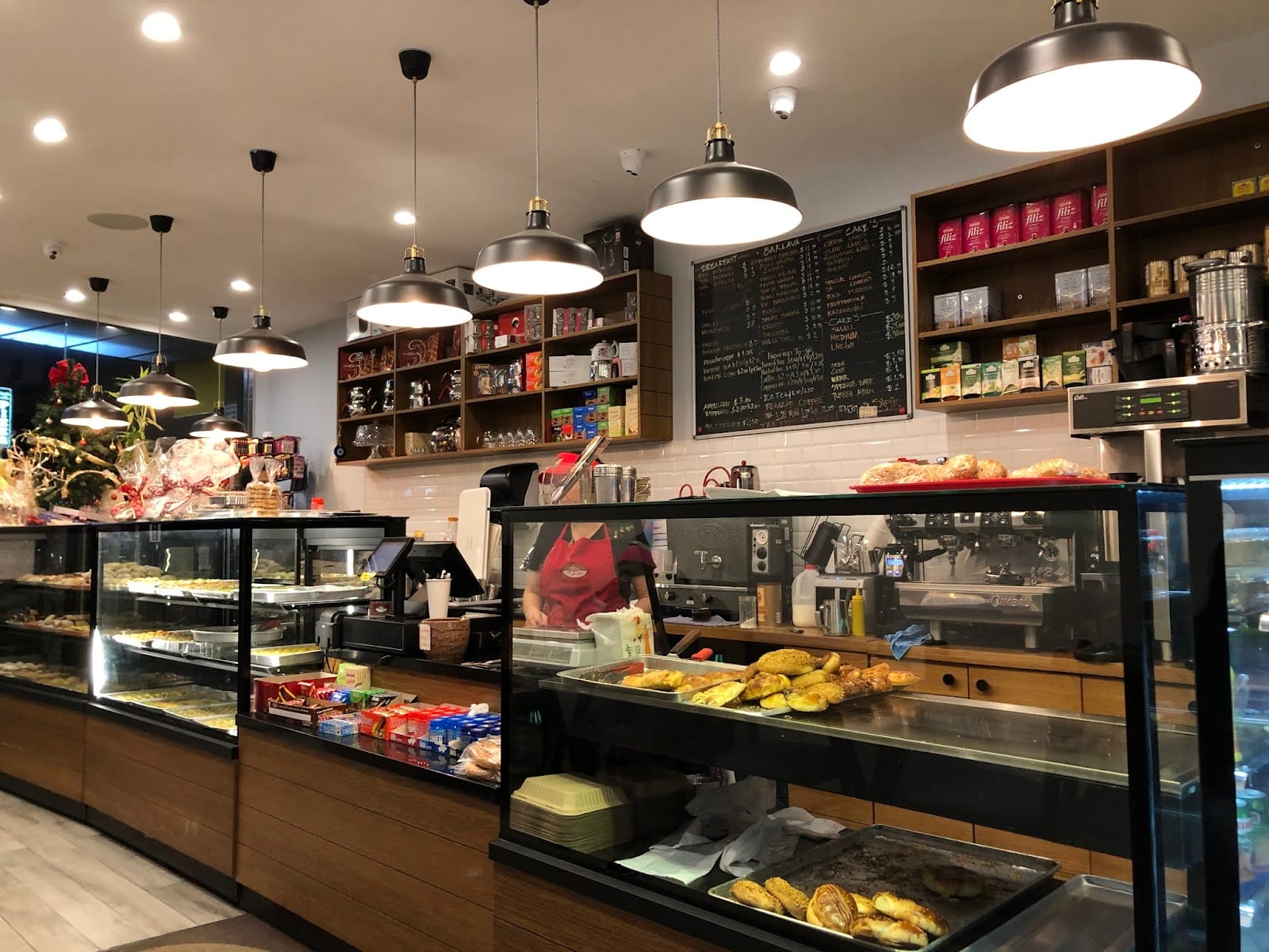 Safir Bakery & Cafe
