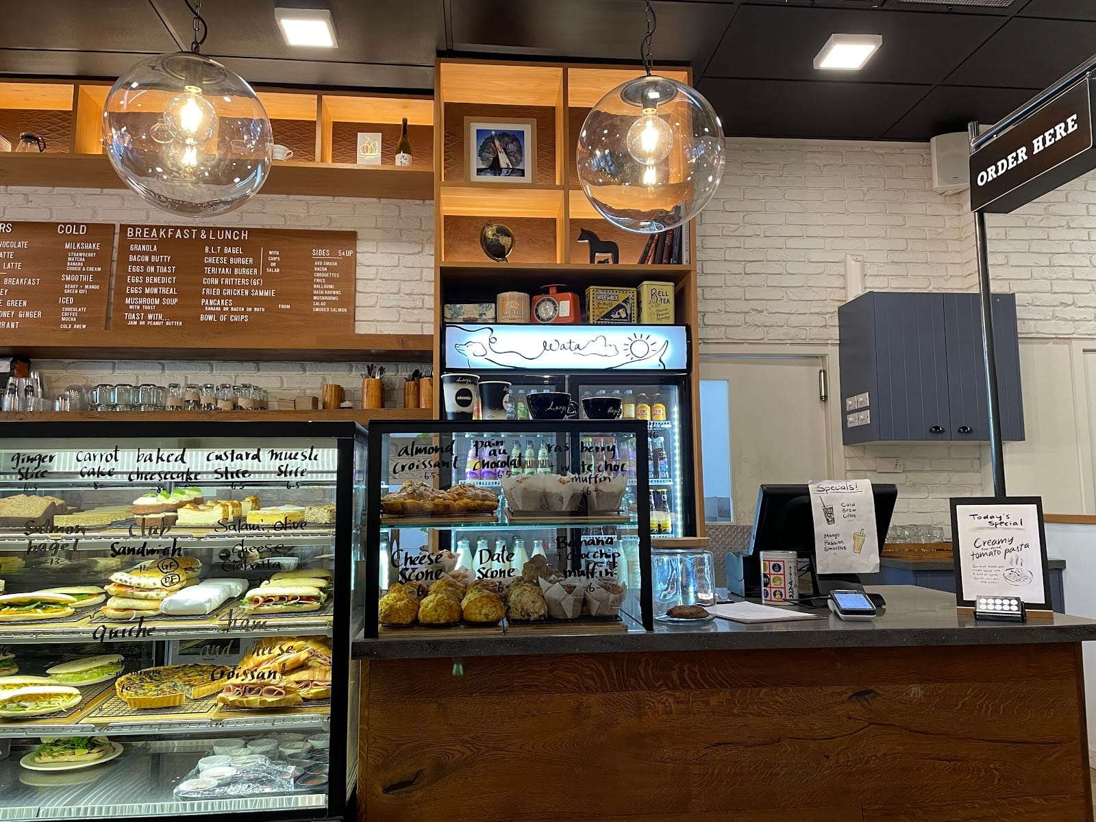 Wata - Coffee & Eatery
