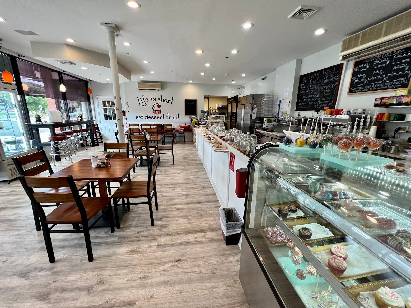 Bossi's Bakery & Cafe