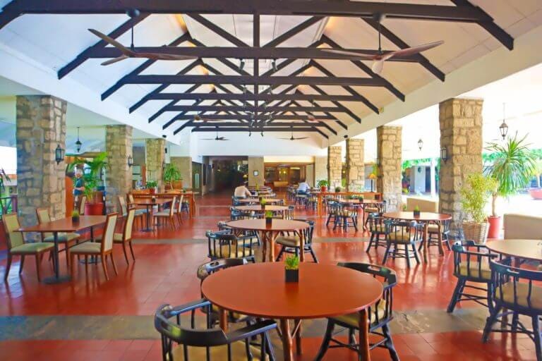 Manila Polo Club Sports Lounge photo 3