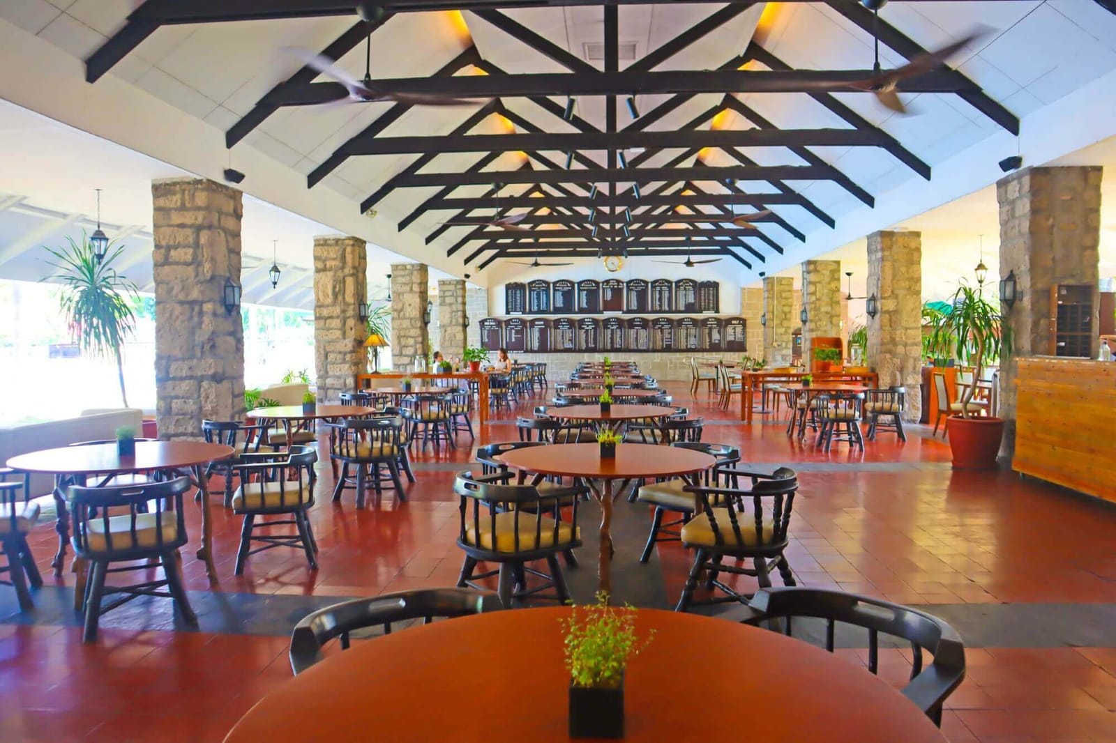 Manila Polo Club Sports Lounge