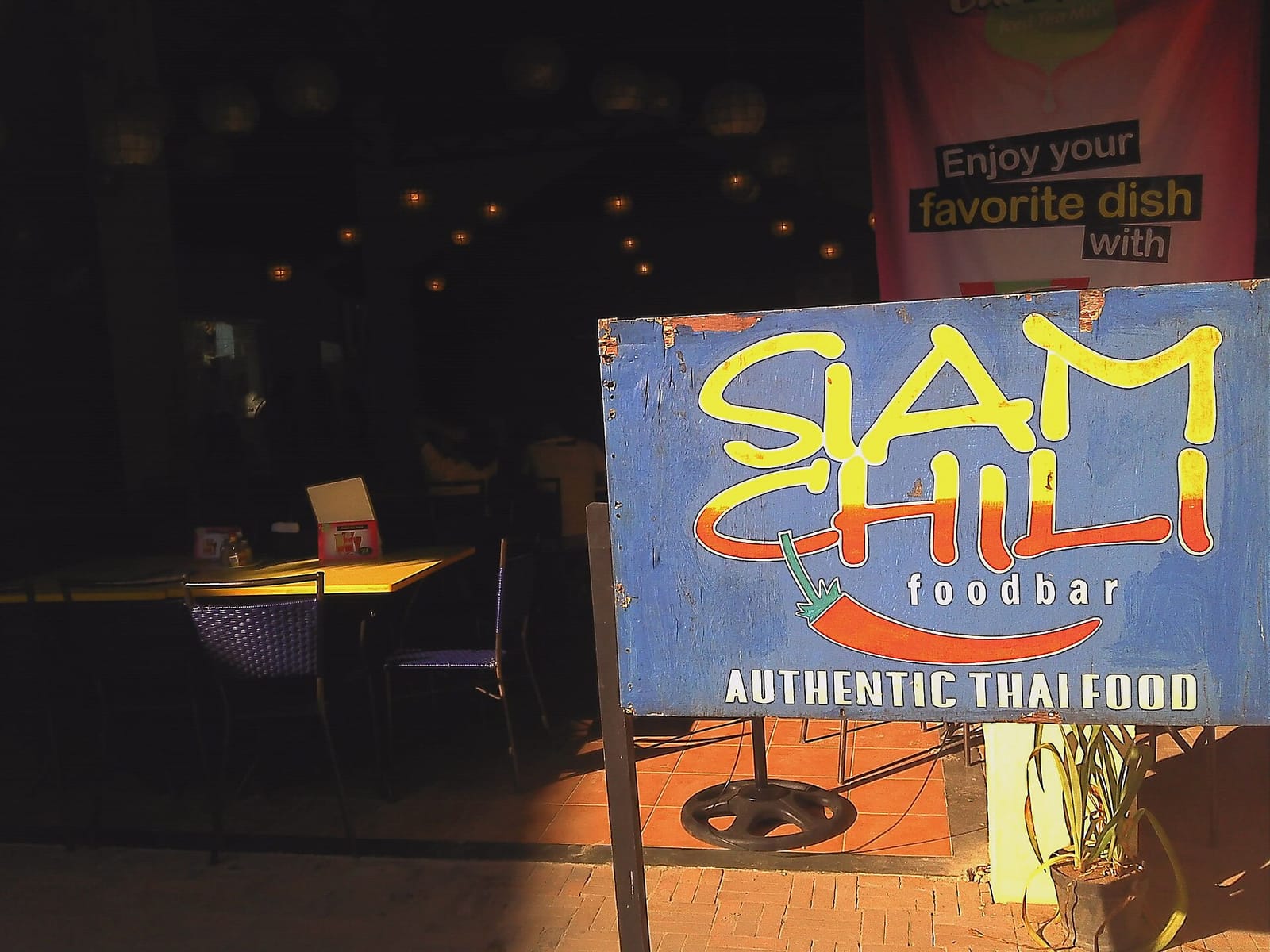 Lemoni Cafe and Restaurant