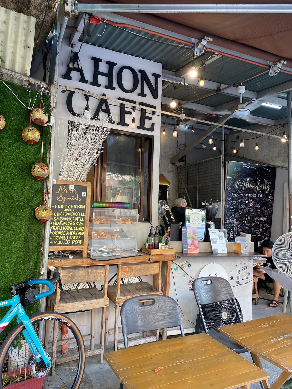 Ahon Cafe