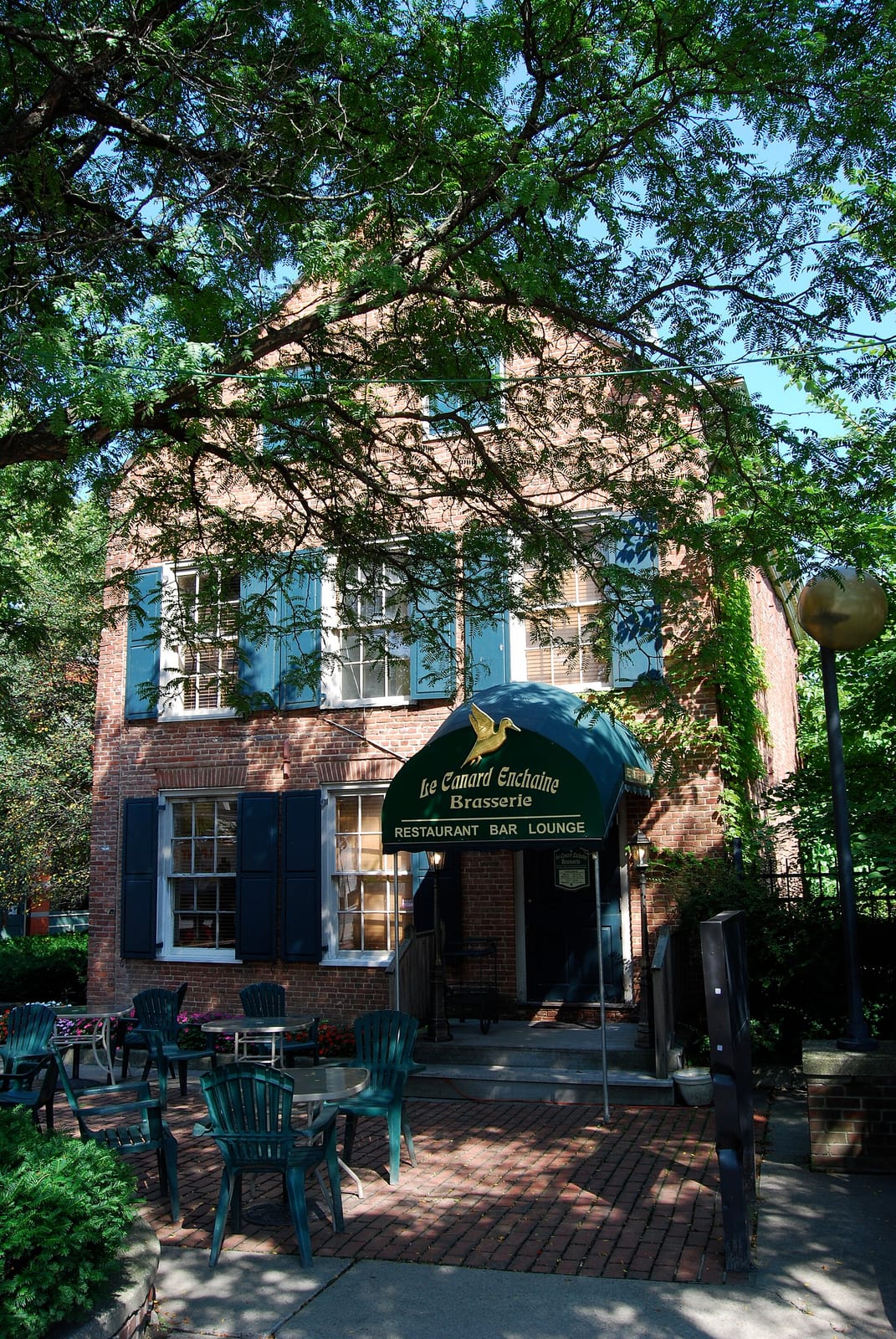 Mr Bumbles Cafe photo 4