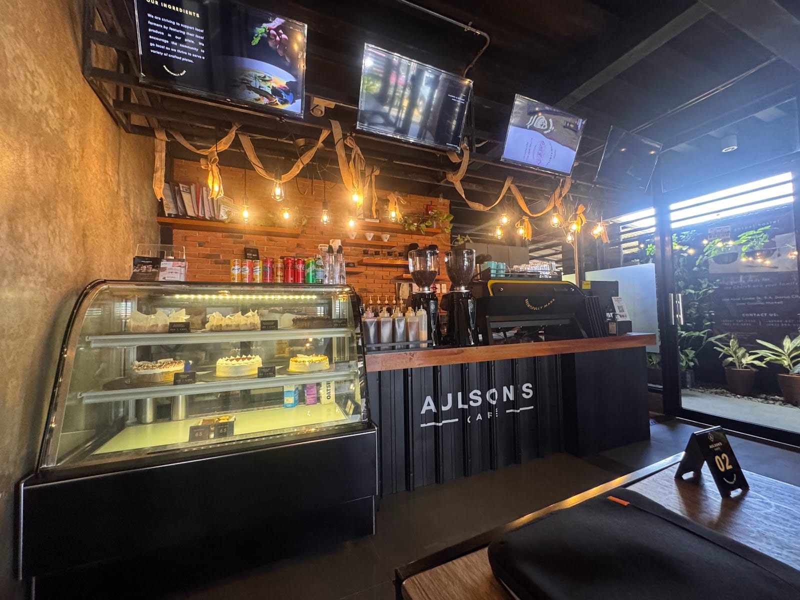 Aulson's Cafe