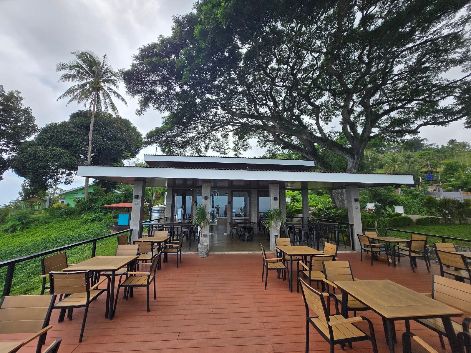 Utopia Café