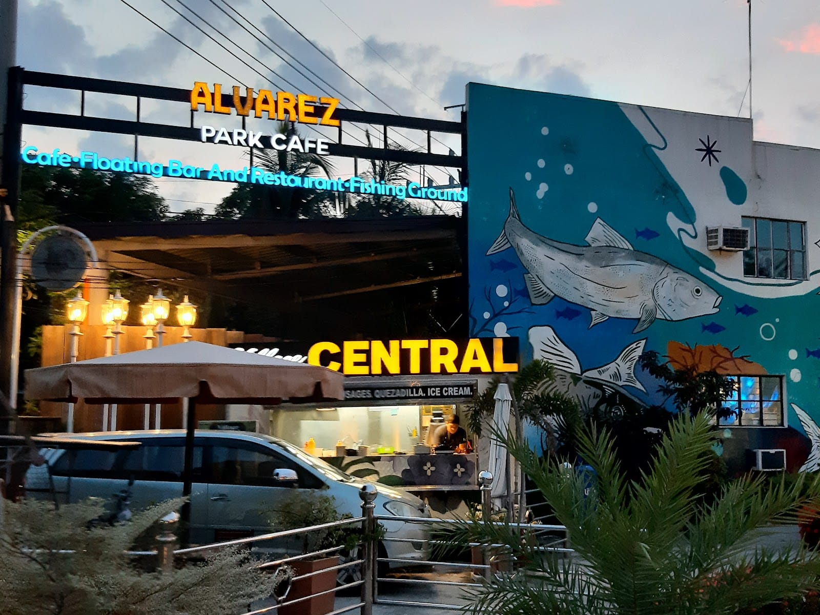 Alvarez Park Cafe