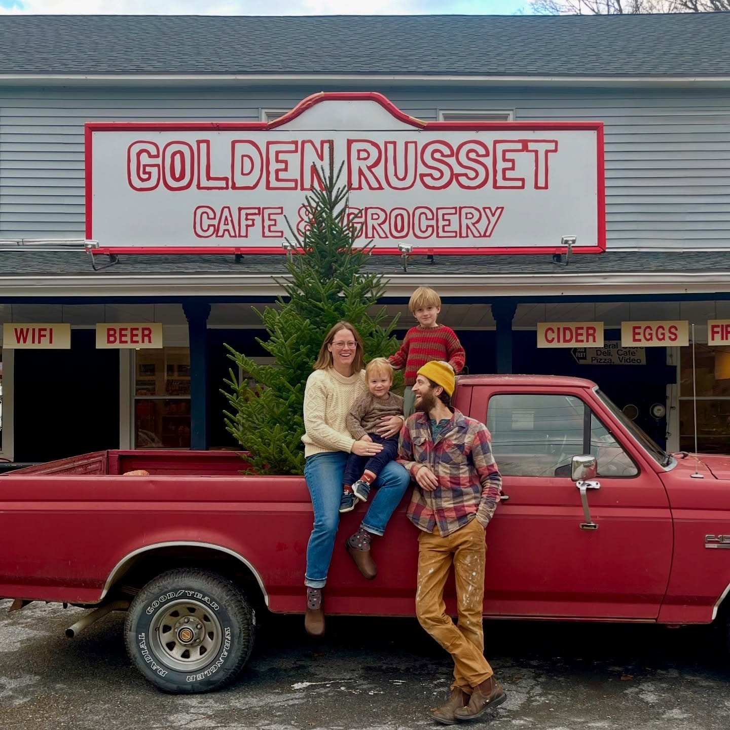 Golden Russet Cafe & Grocery photo 3