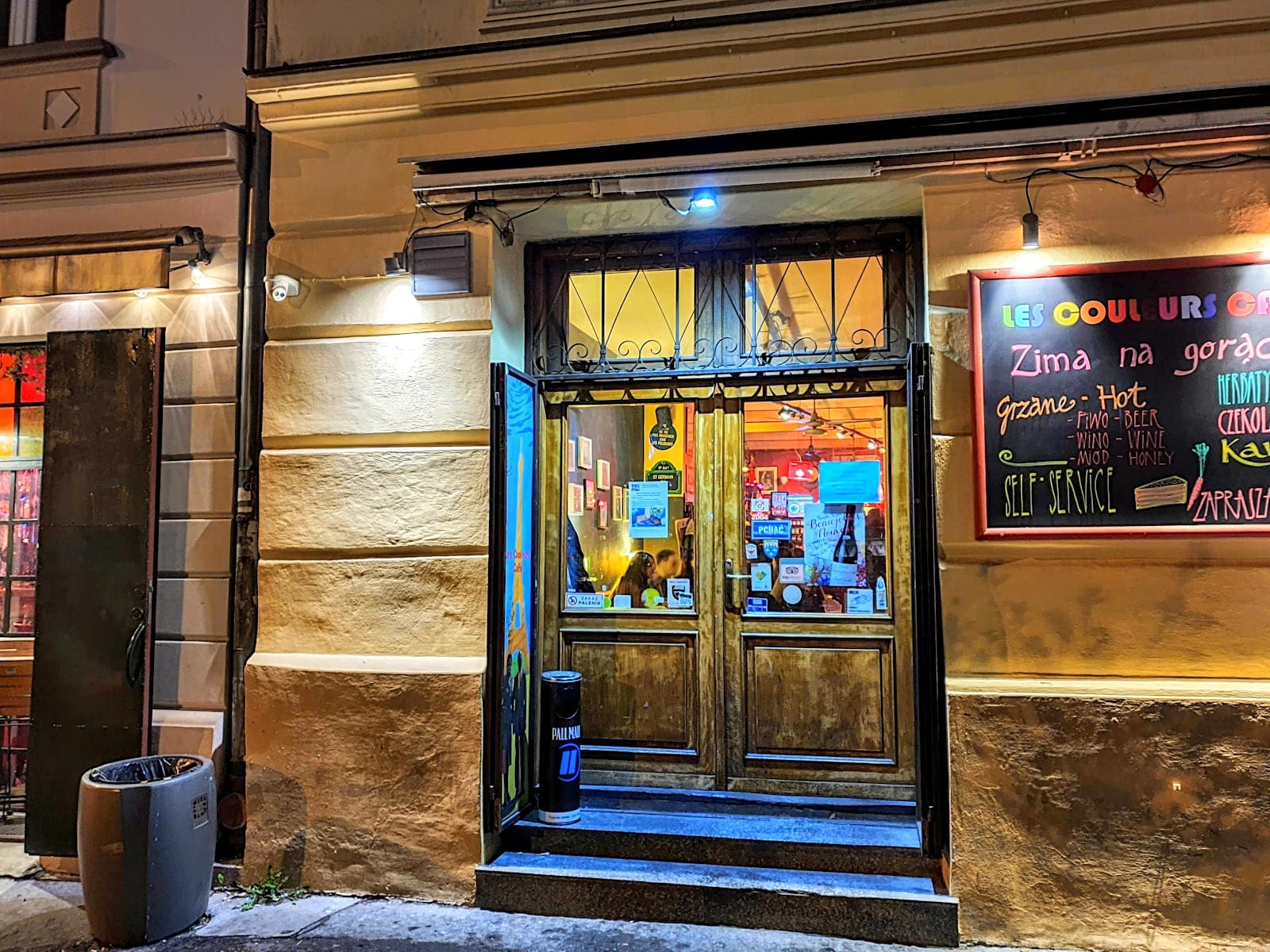 Les Couleurs Cafe