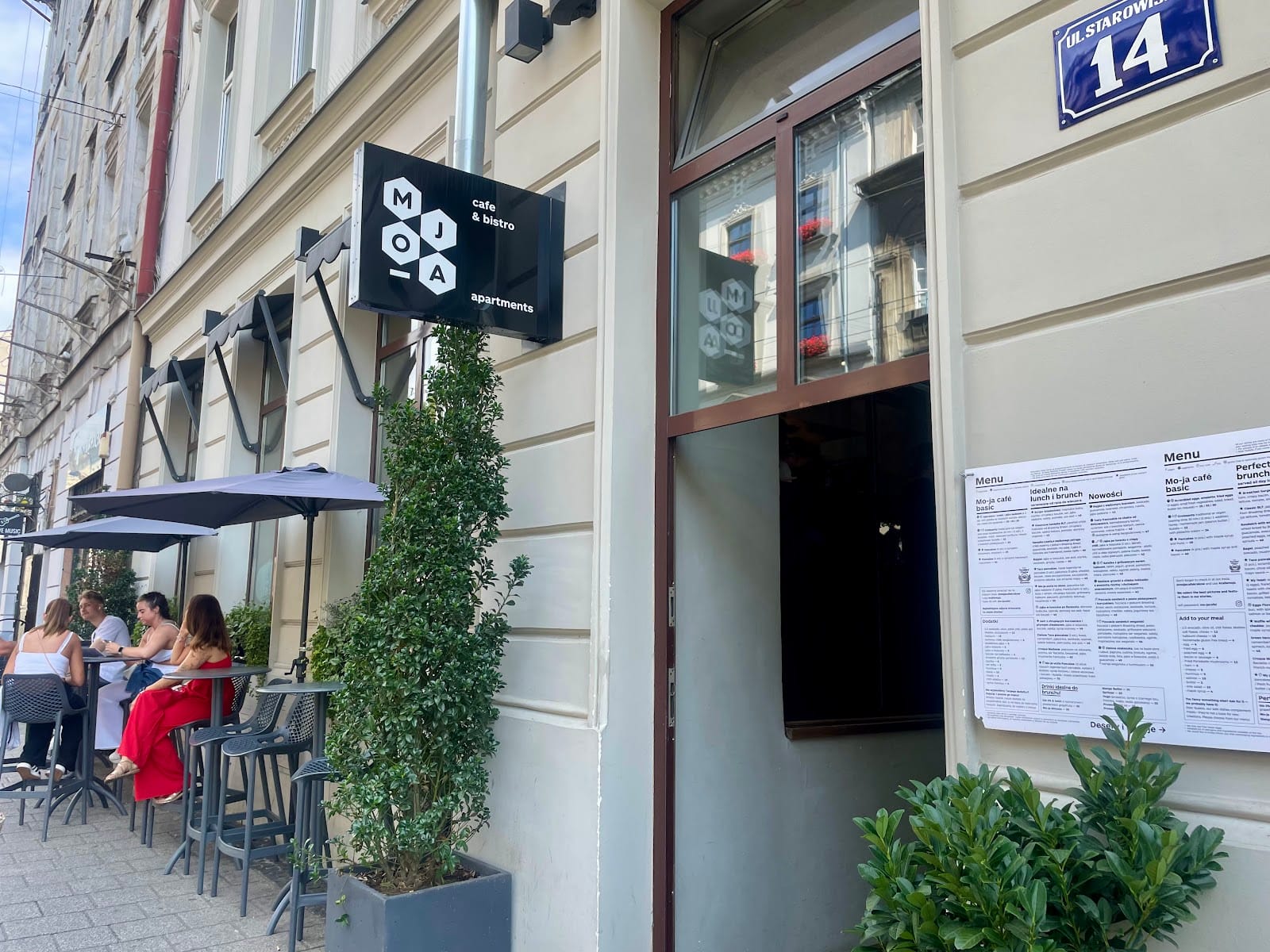 Mo-Ja Cafe & Bistro