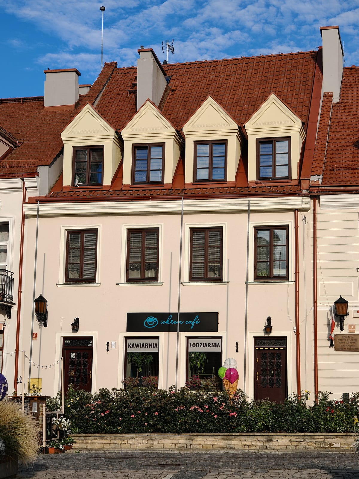 Iskrem Cafe photo 4