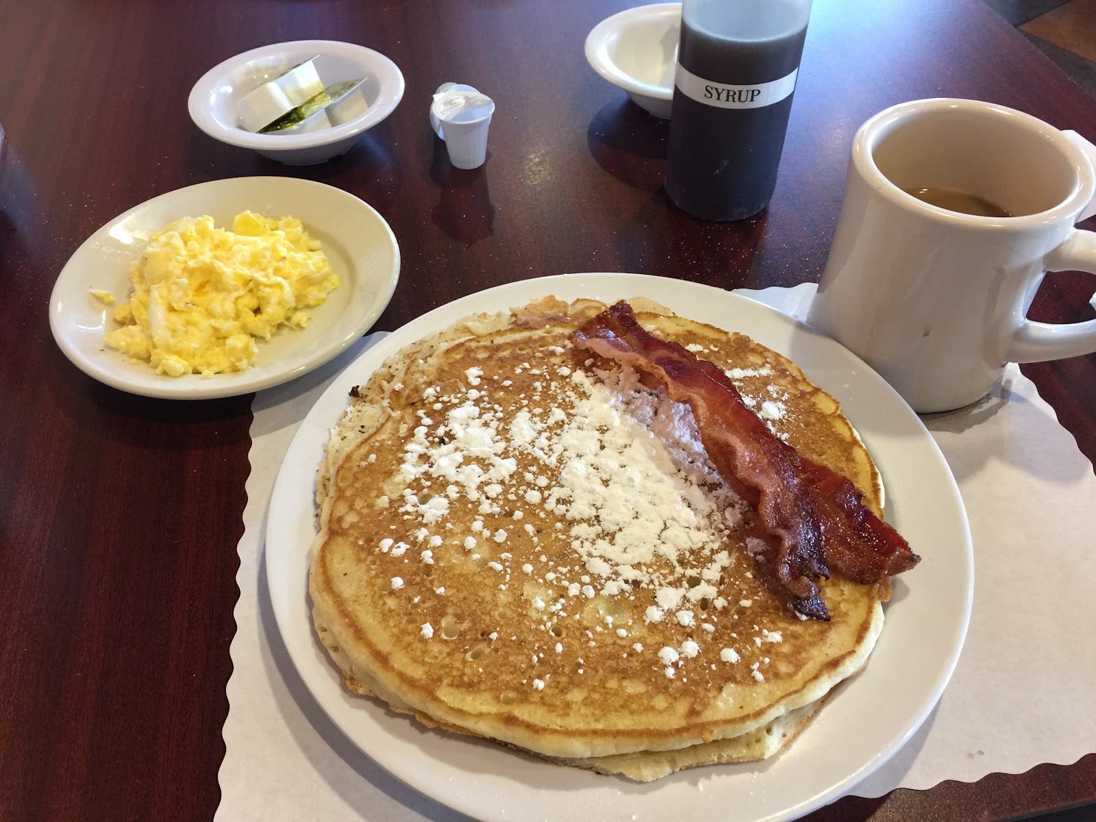 Egg Yolk Breakfast and Lunch Cafe