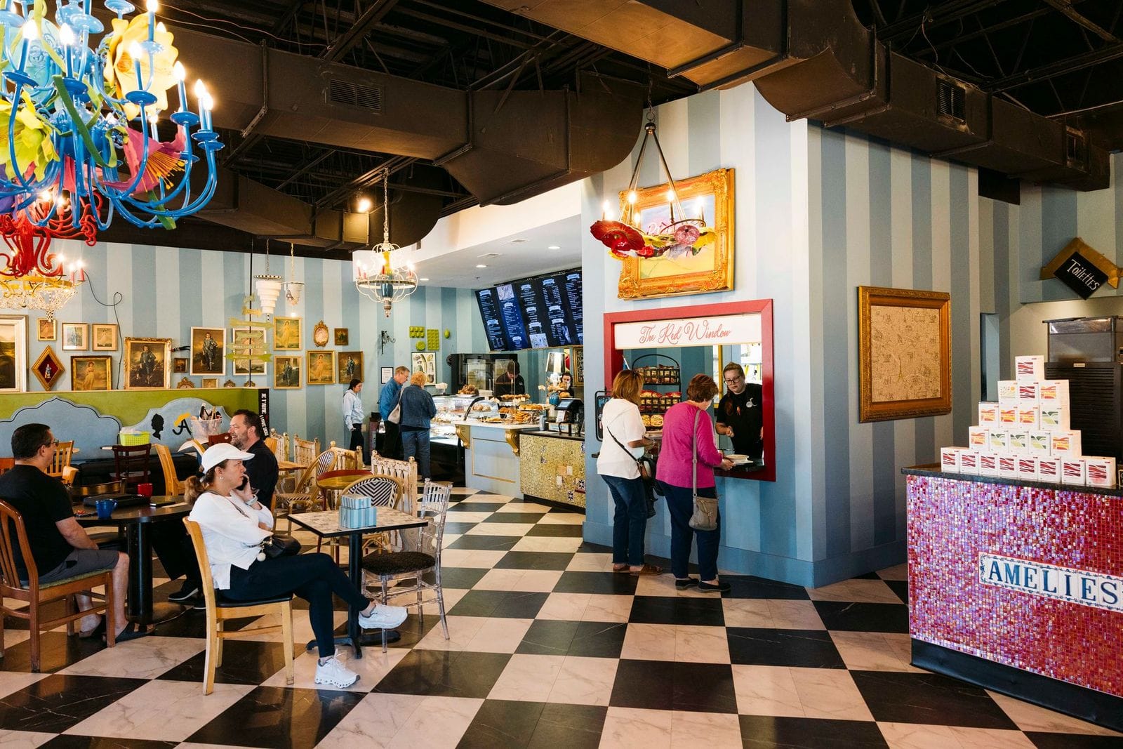 Amelie's French Bakery and Cafe
