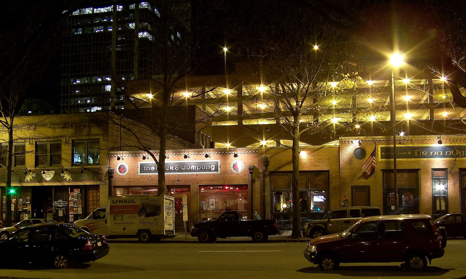 42 & Lawrence photo 3