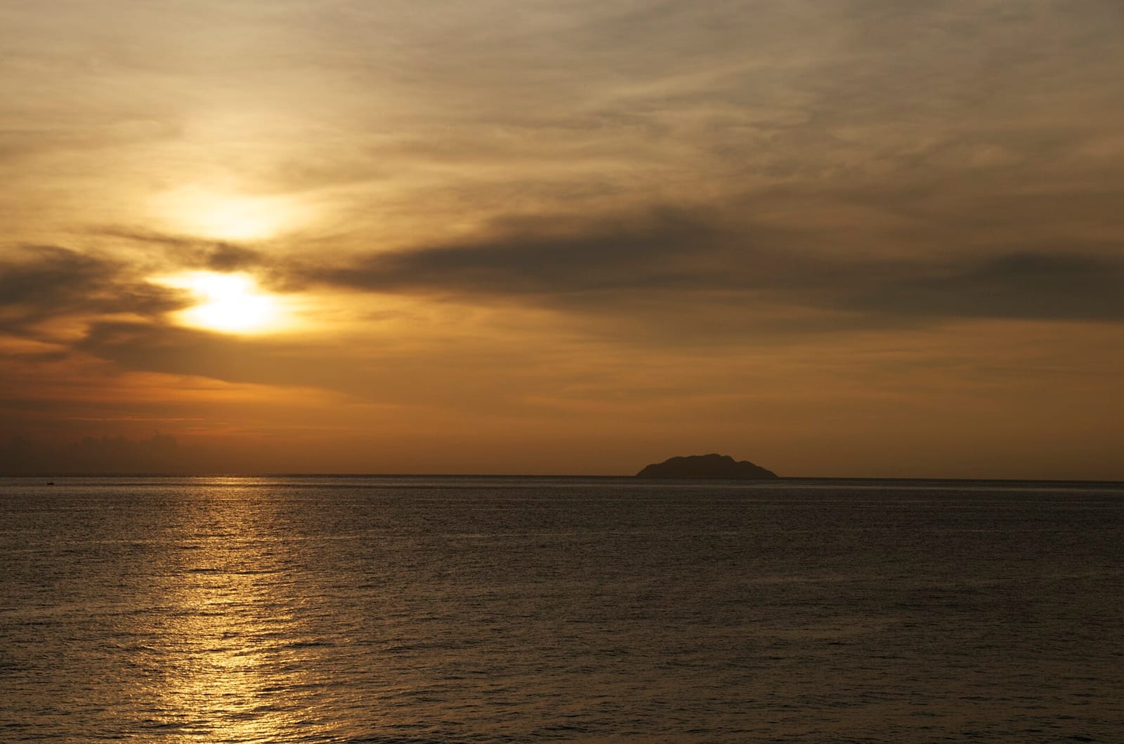 Ola Sunset Cafe photo 4