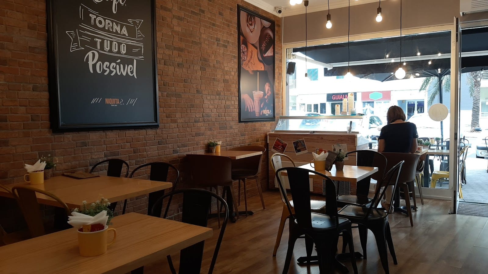 Niquita Coffee Shop