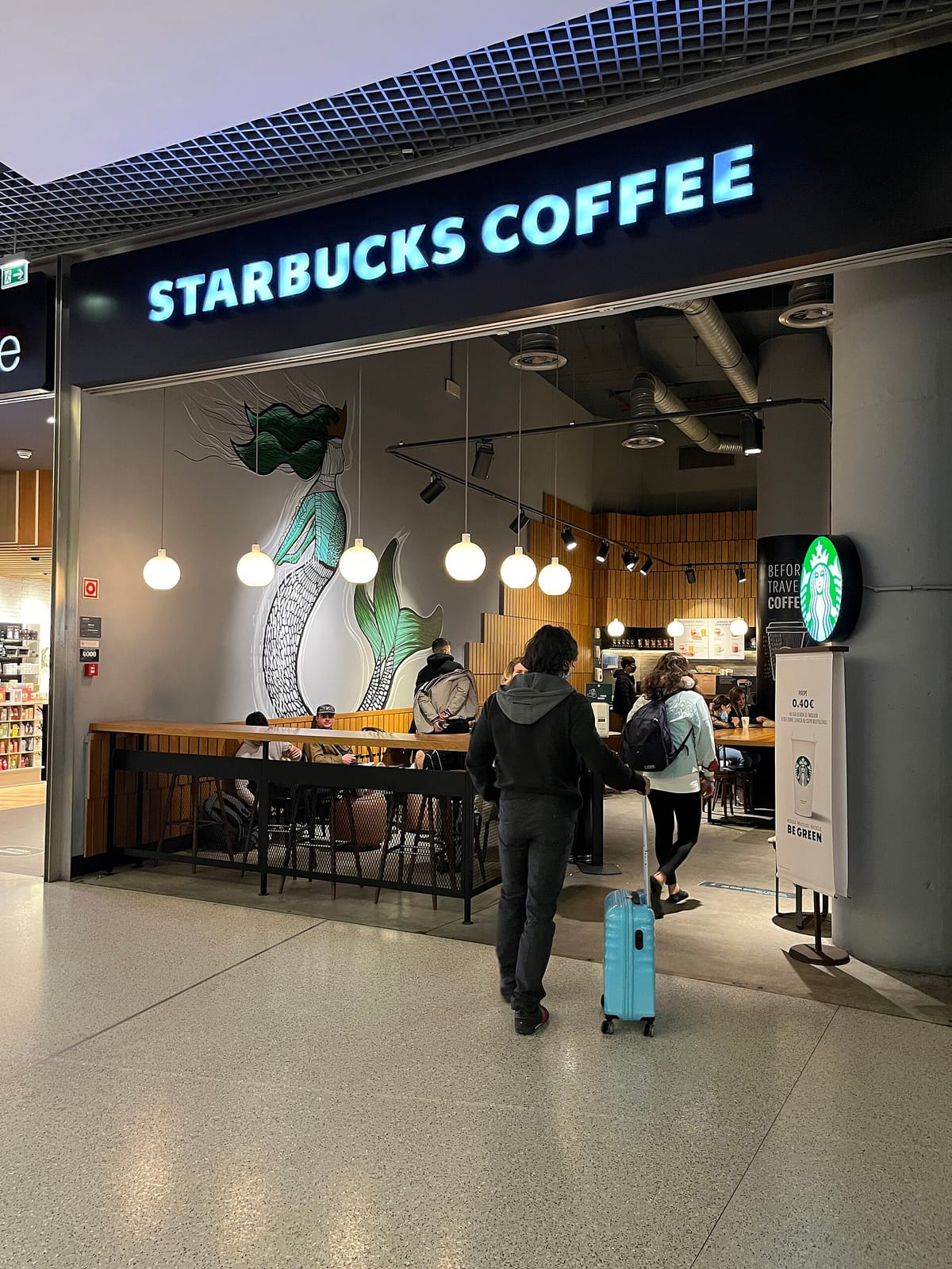 Starbucks photo 4