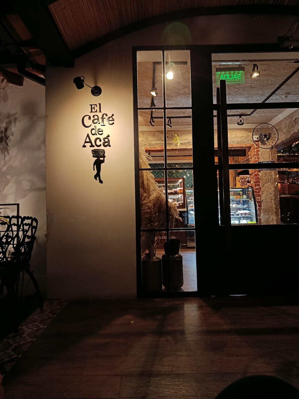 El Café de Acá