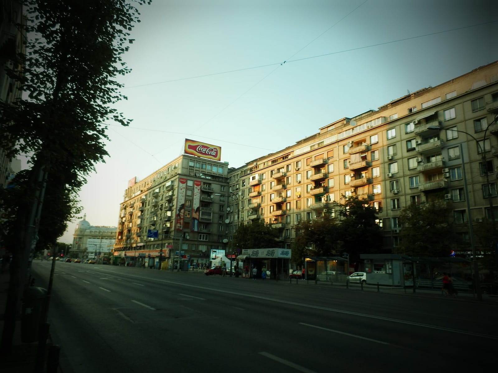 Camera din Față photo 11