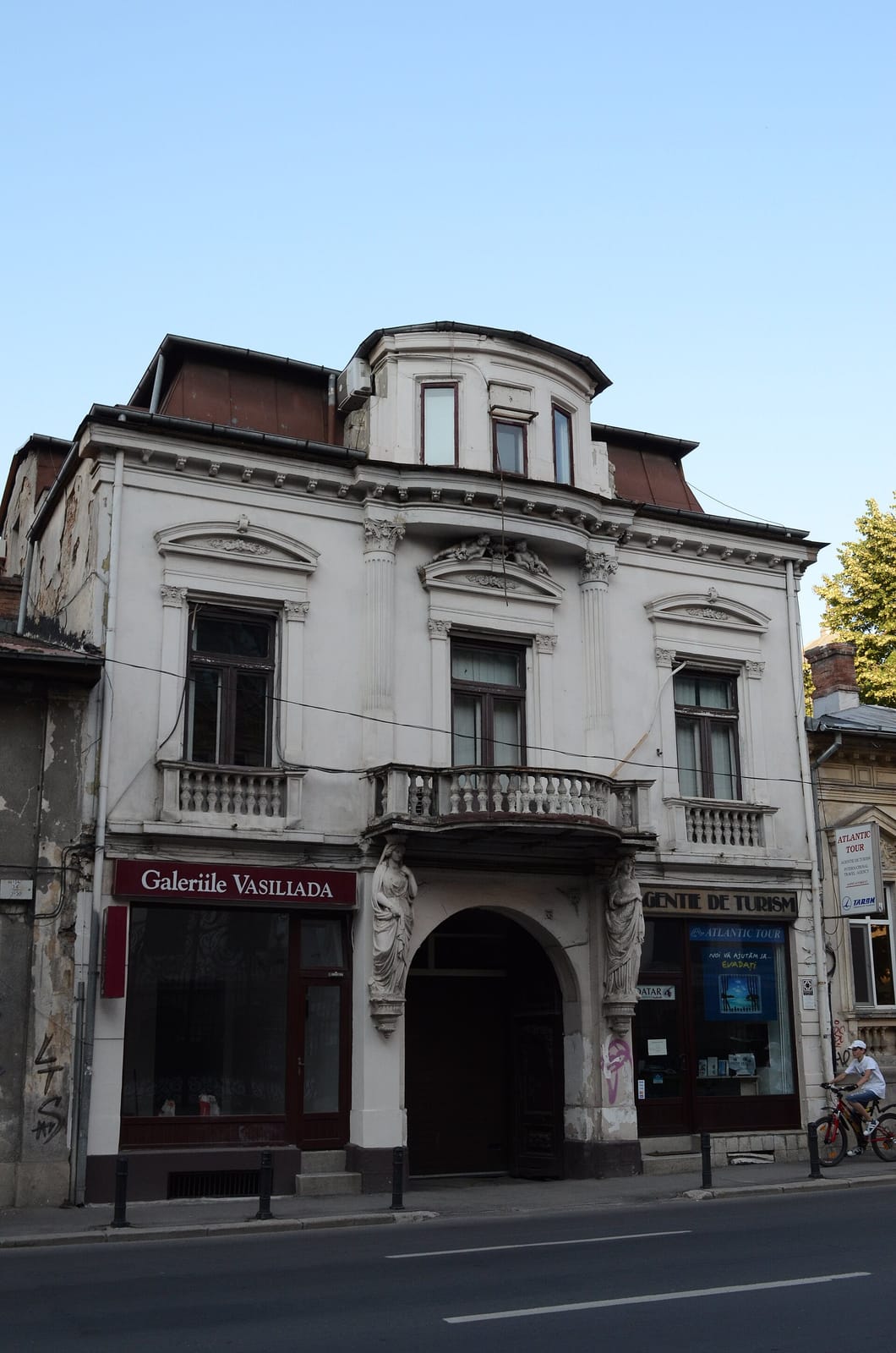 Piata9