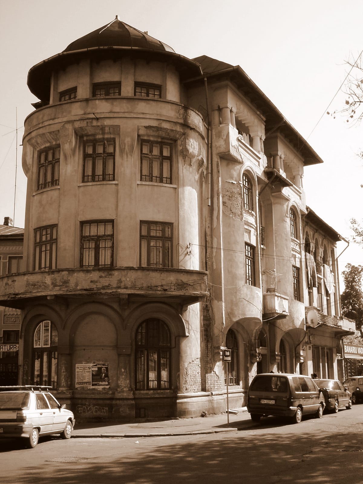 Cafeneaua Nației photo 3