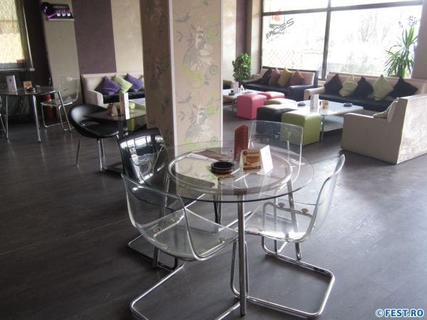 Zoom Lounge Cafe photo 6
