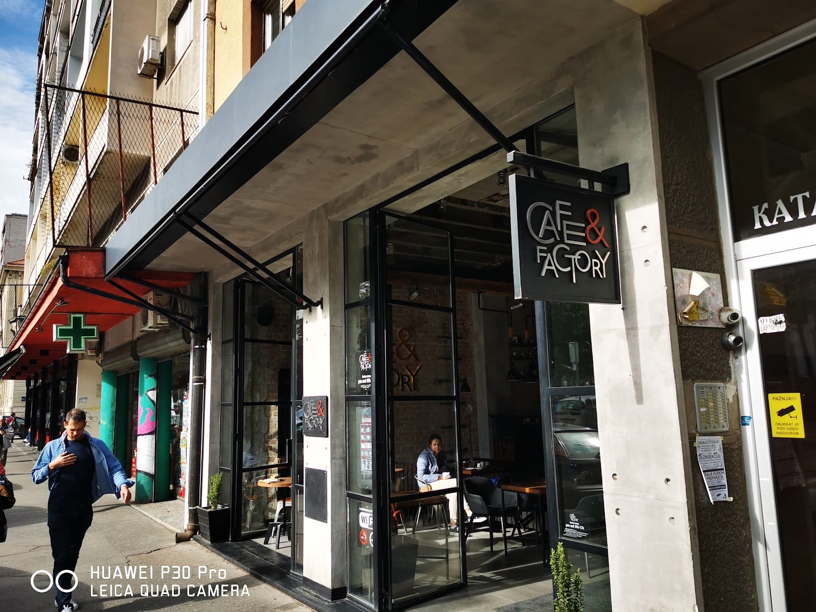 Cafe & Factory