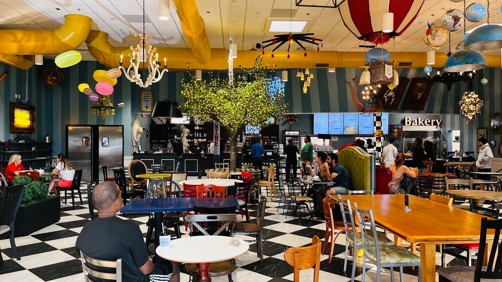 Amelie’s French Bakery and Cafe