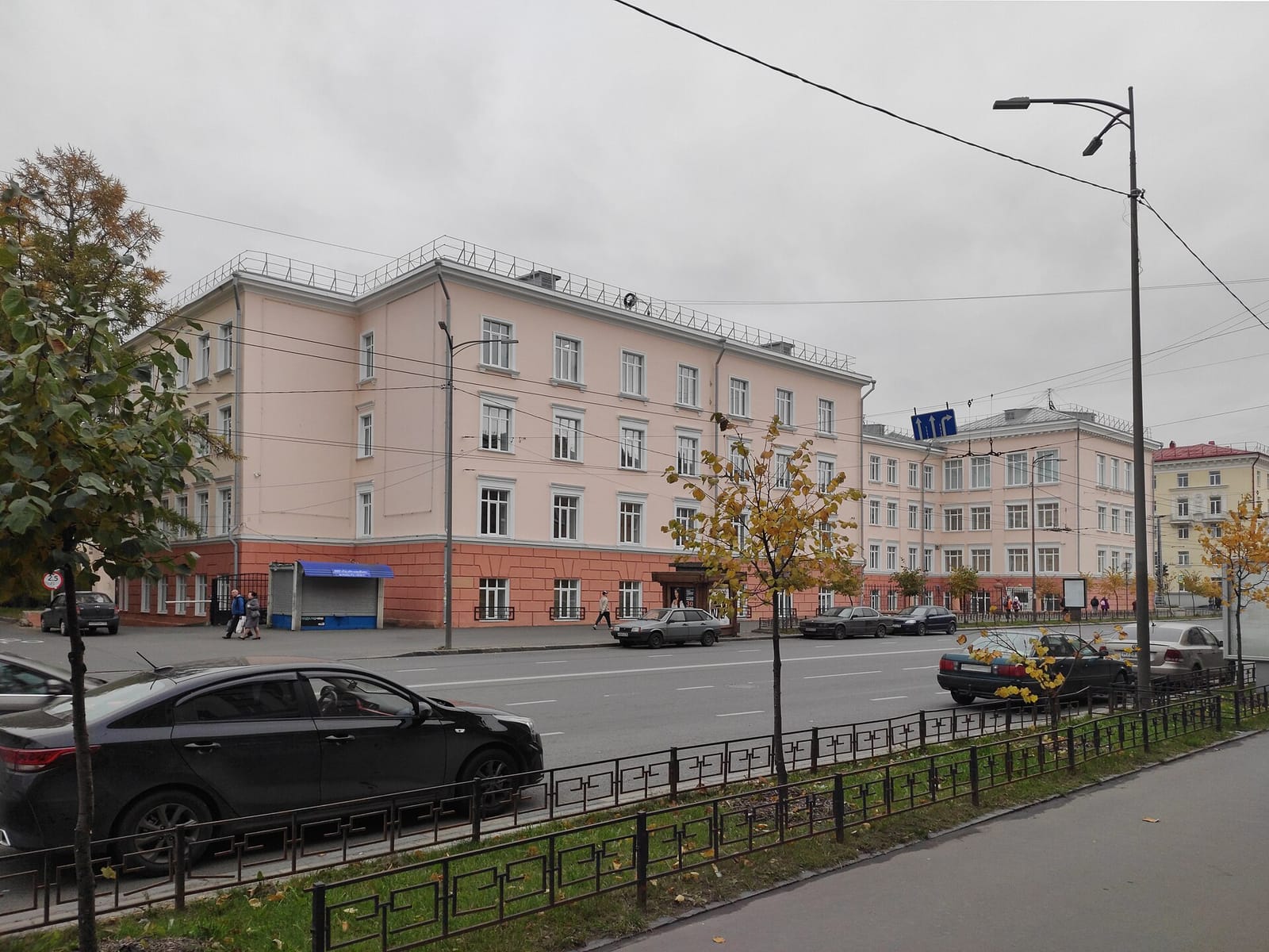 Хинкальная House