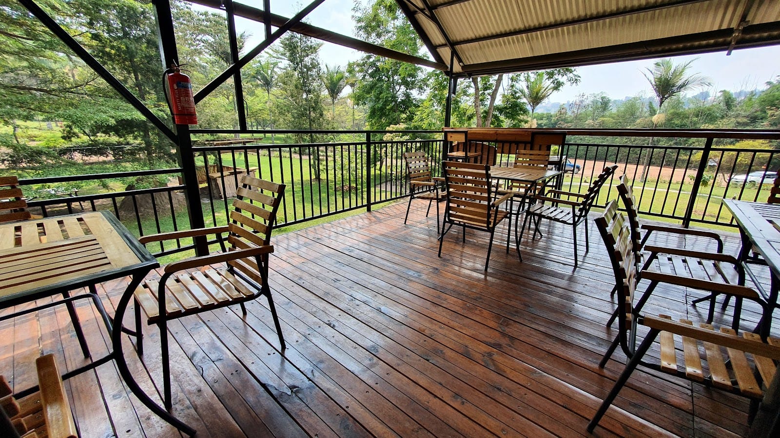 Umusambi Village Café