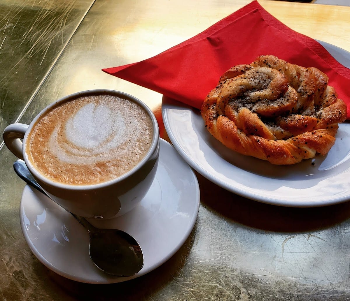 Café Albert photo 3