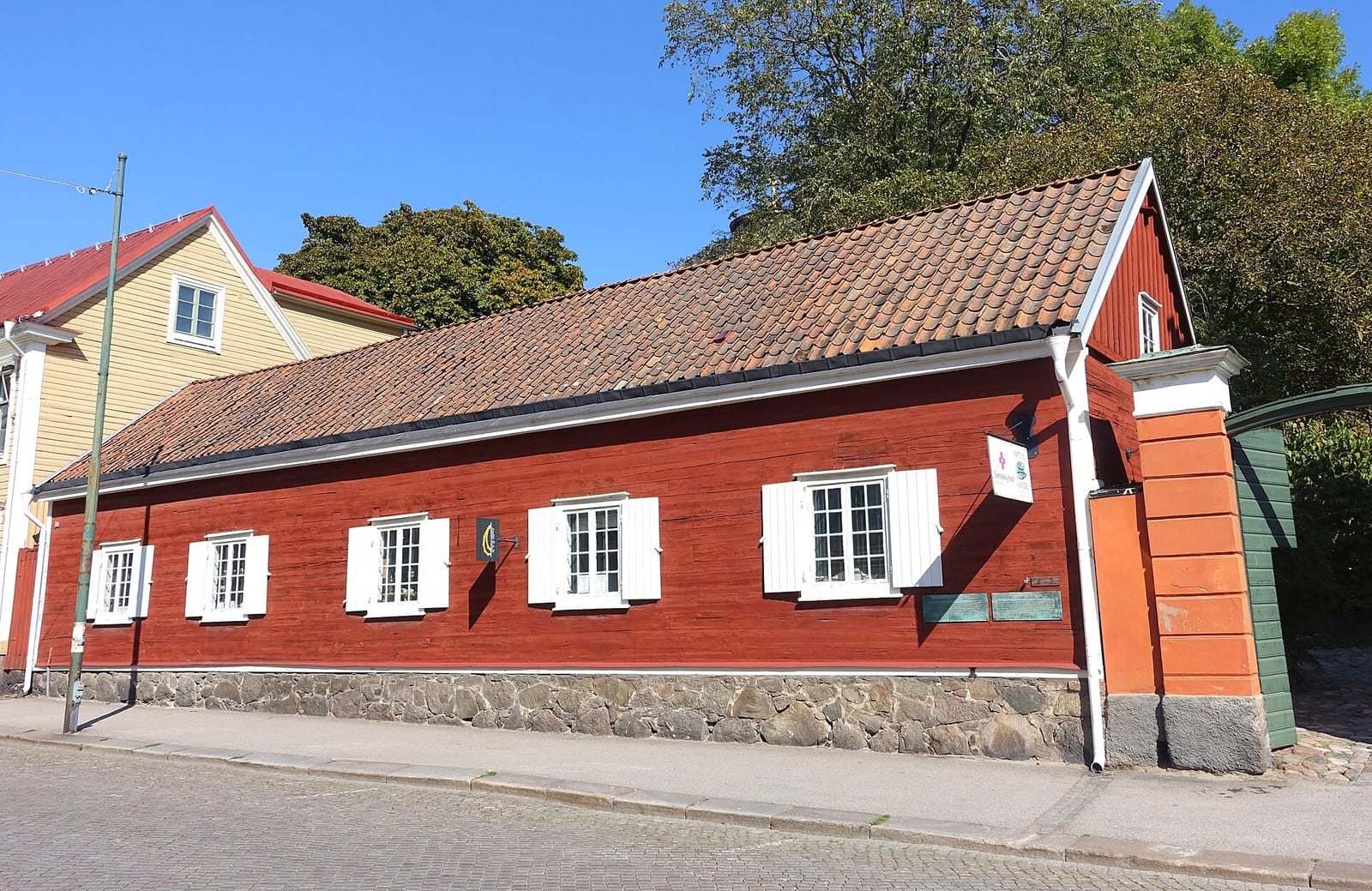 Systrarna Lindqvist photo 2