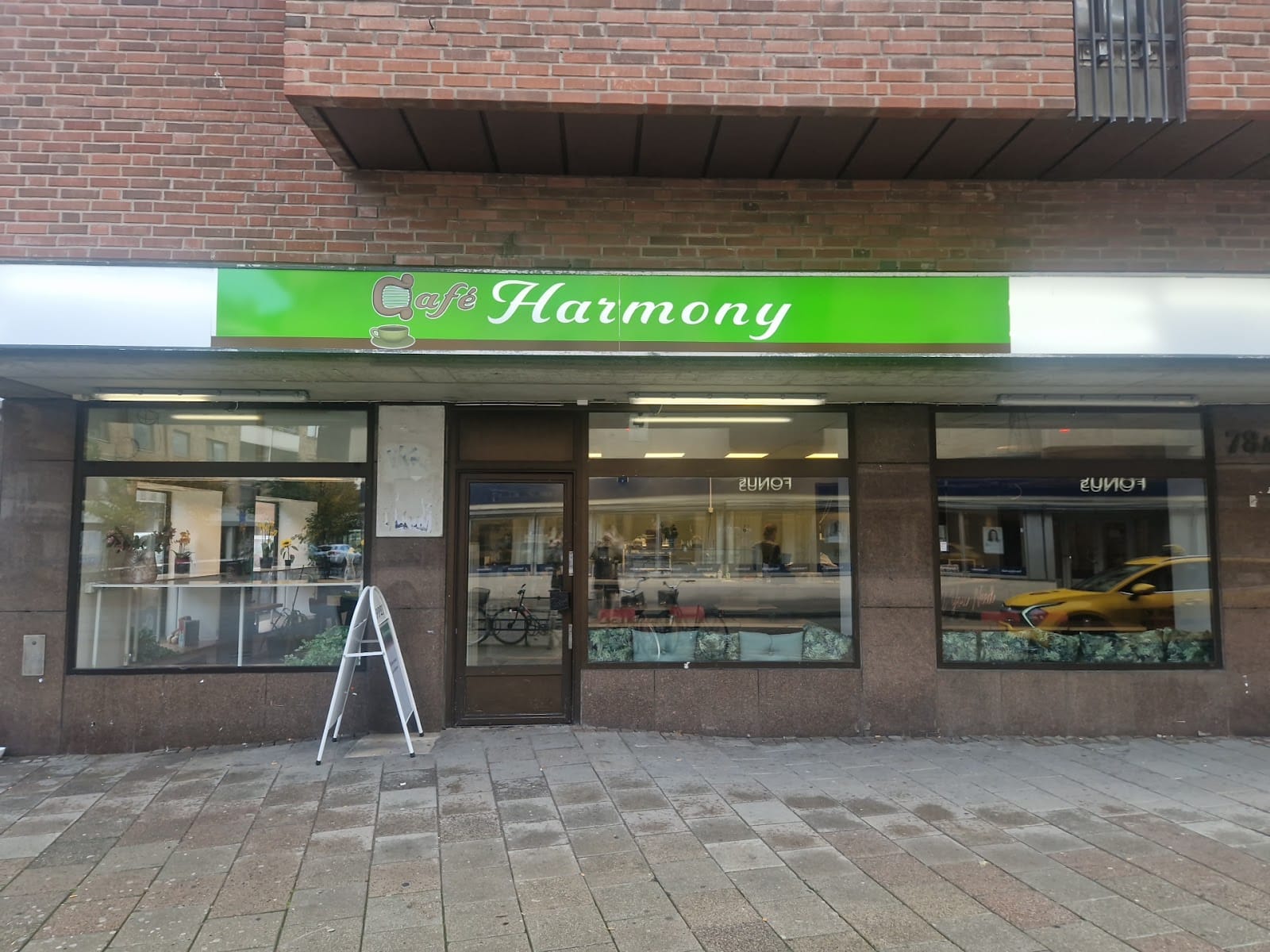 Café Harmony