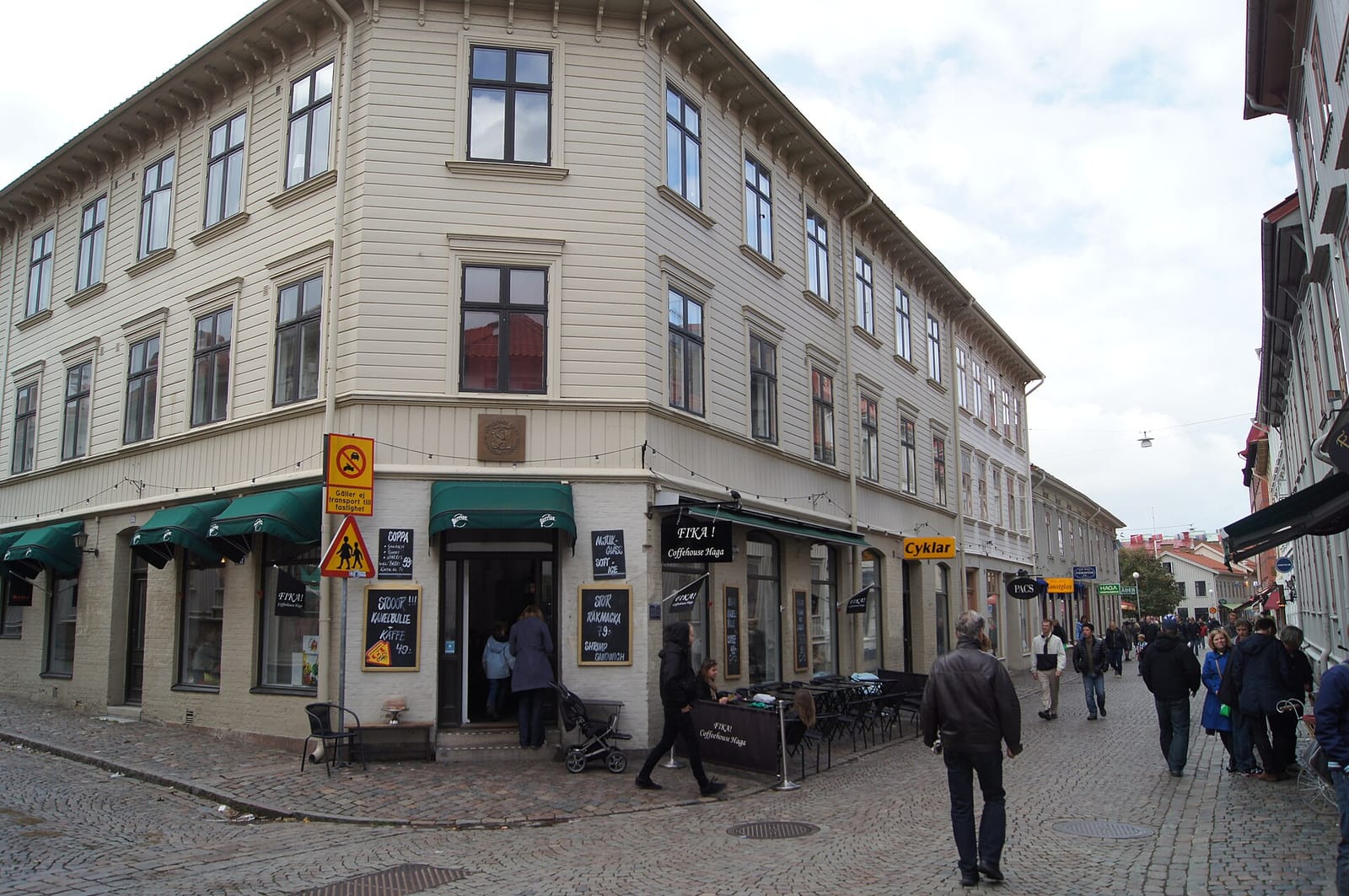 Café Hebbe Lelle photo 3