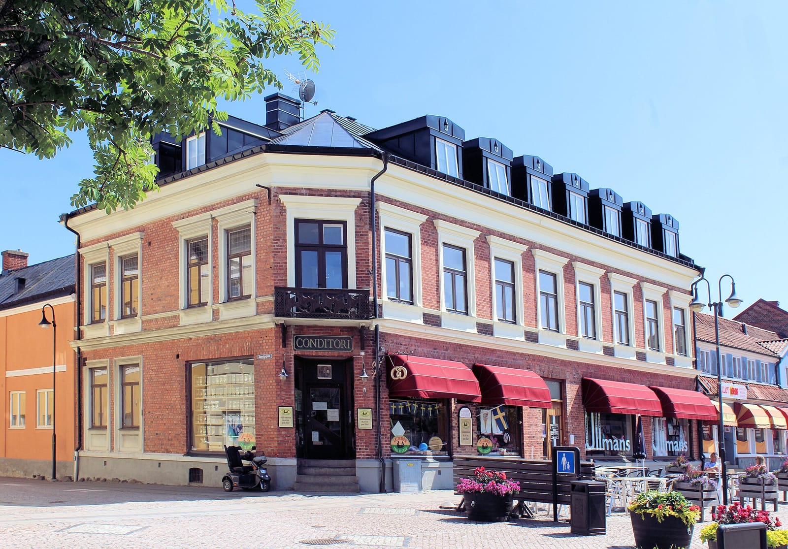 Milles Lunch & Café photo 3