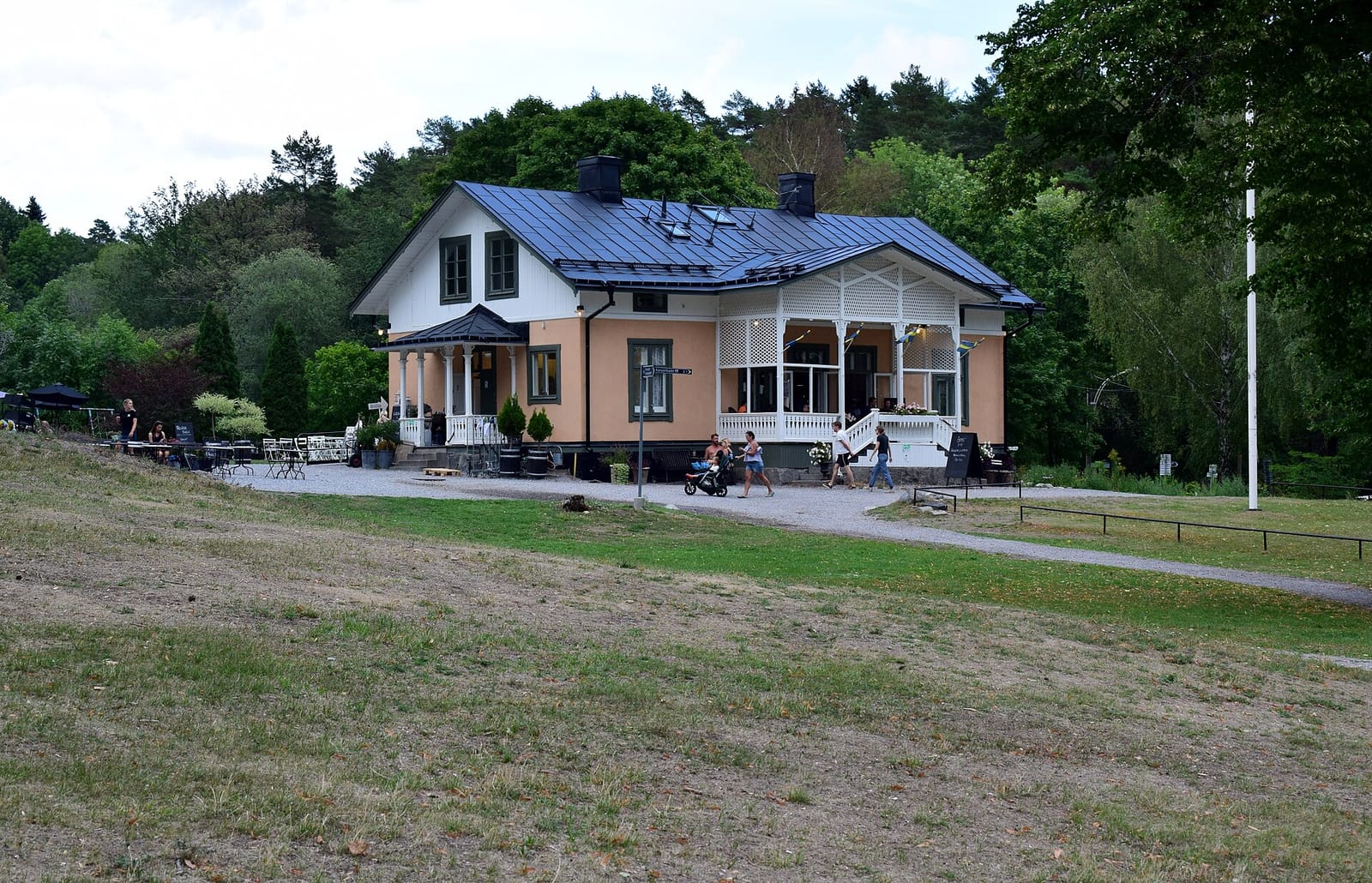 Kanaans Trädgårdscafe