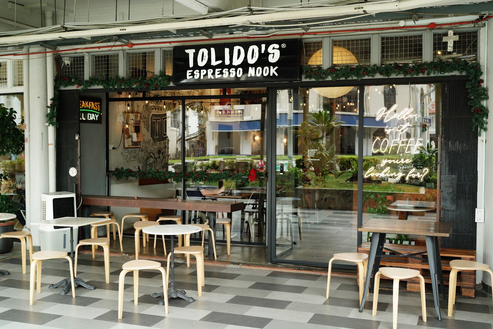 Tolido's Espresso Nook