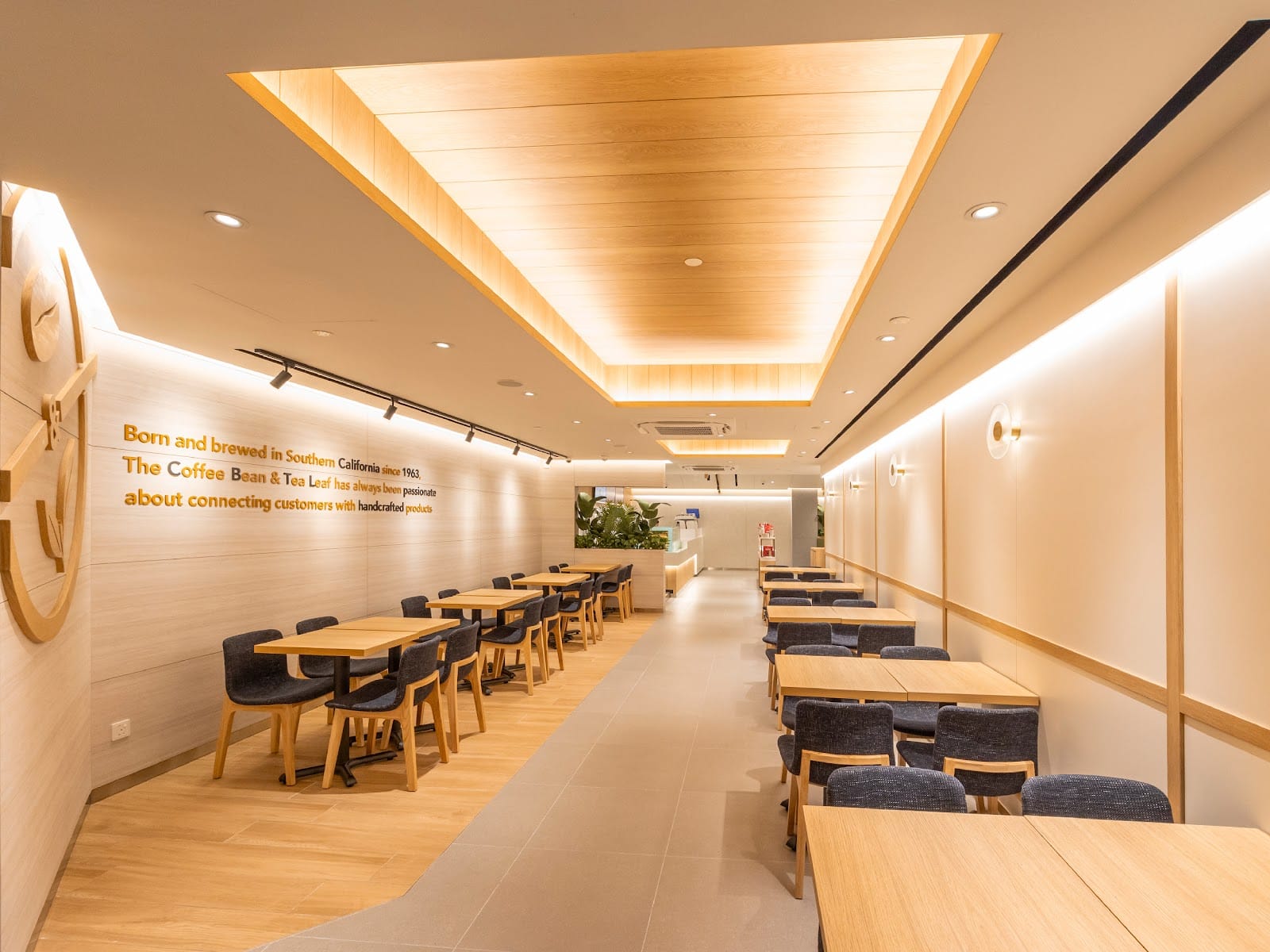 The Coffee Bean & Tea Leaf