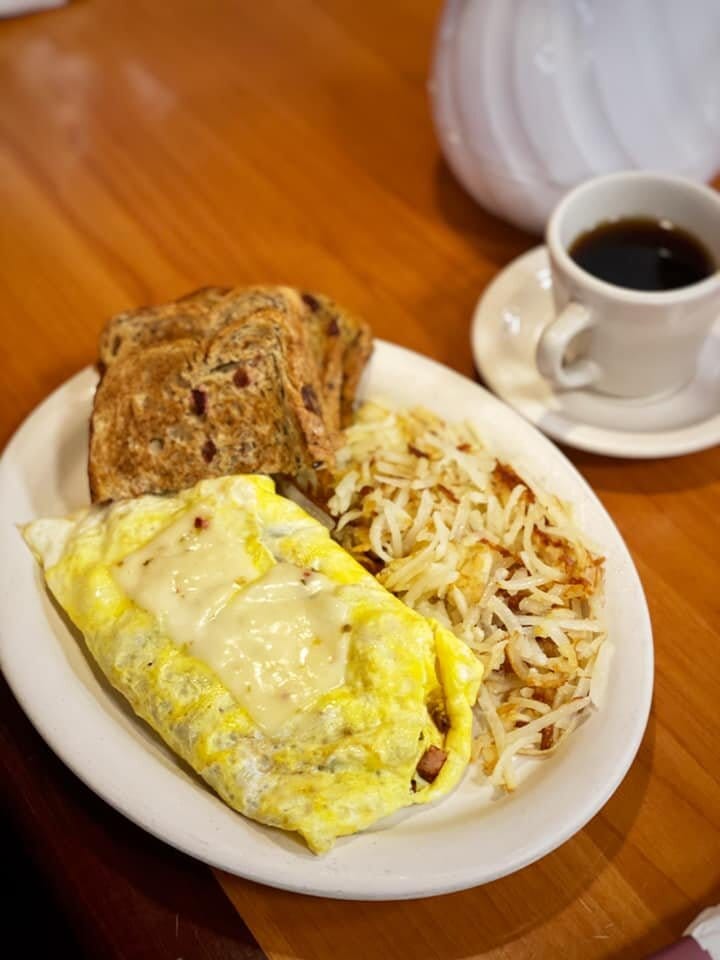 Charlie's Main Street Cafe photo 6