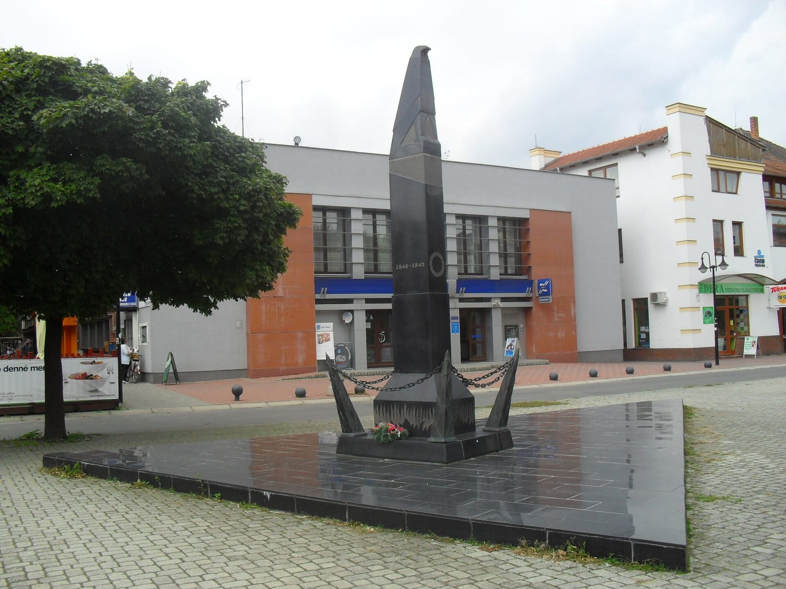 Buena