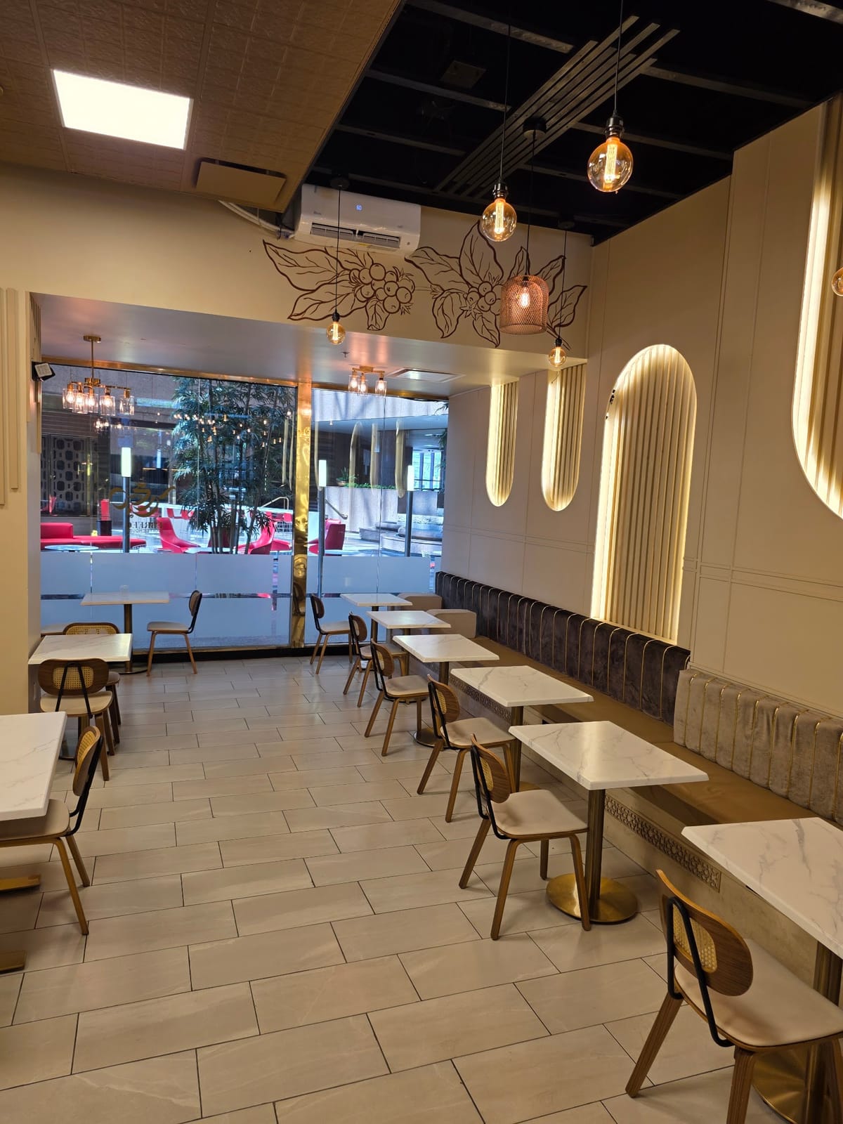 Ebreeq Coffee House