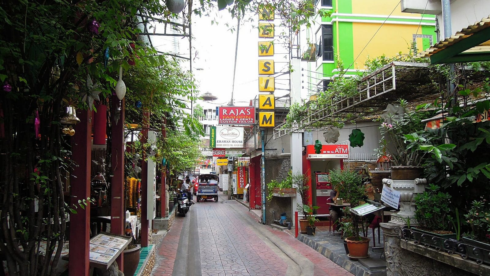 Like Italy Cafe-Bakery photo 5