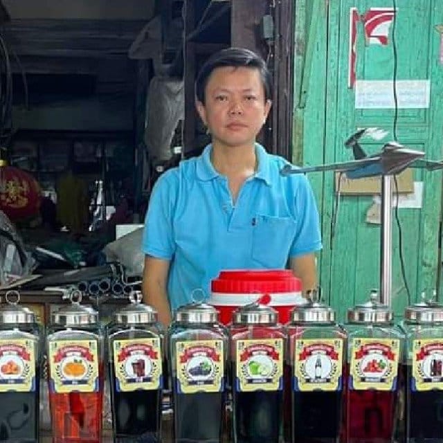 ร้านนํ้าจรวดอัดลมโบราณ ตลาดคลองสวน 100 ปี ฝั่ง ฉะเชิงเทรา