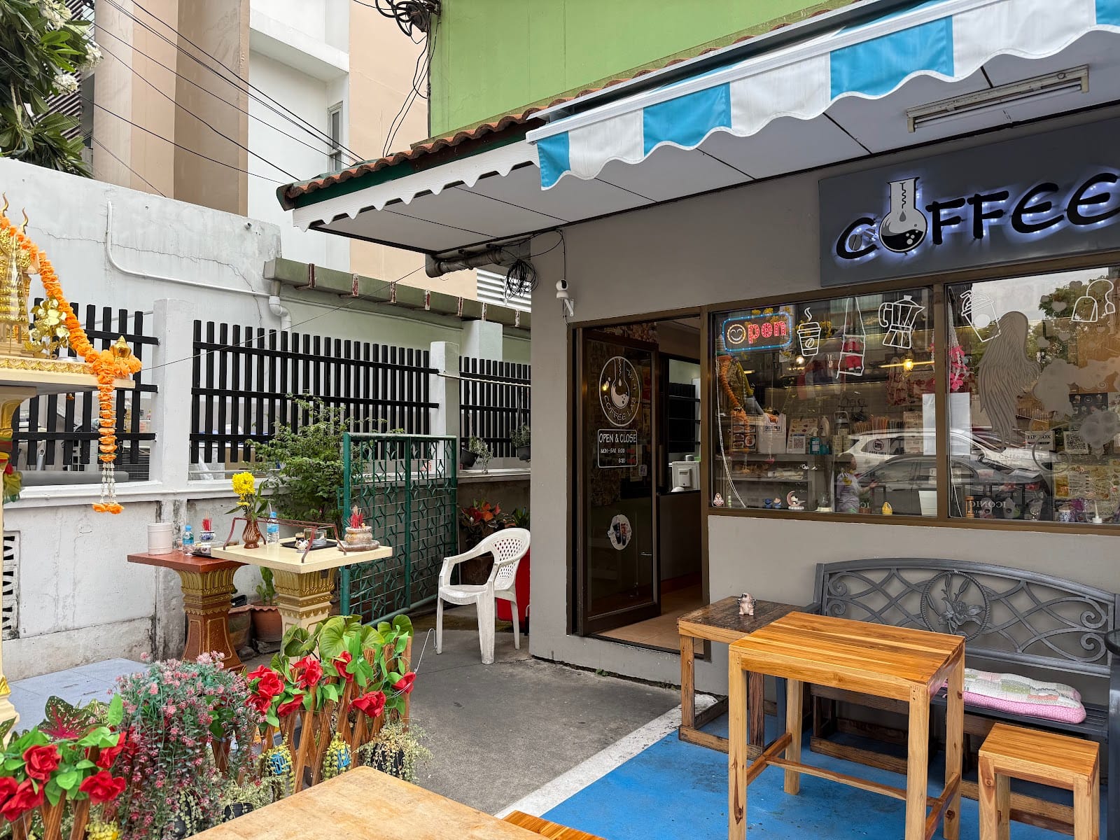 Coffee lab café by nhoii