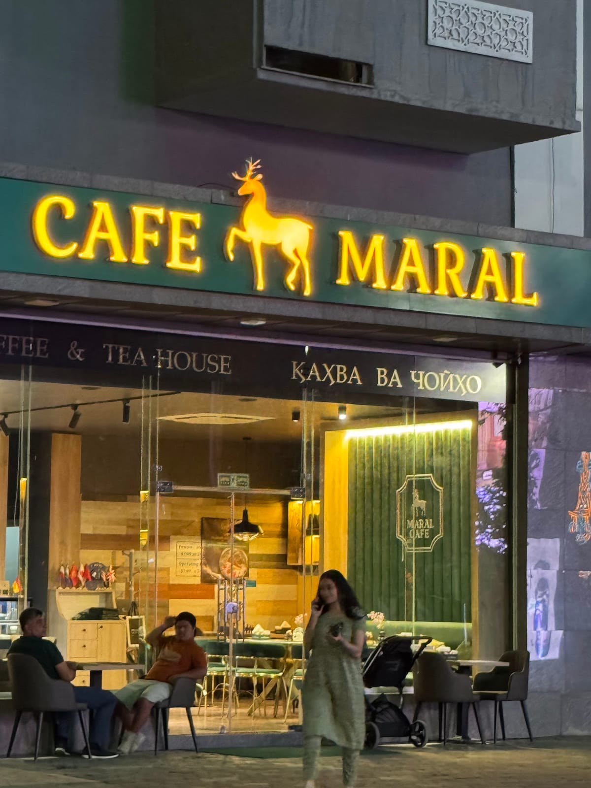 Cafe Maral