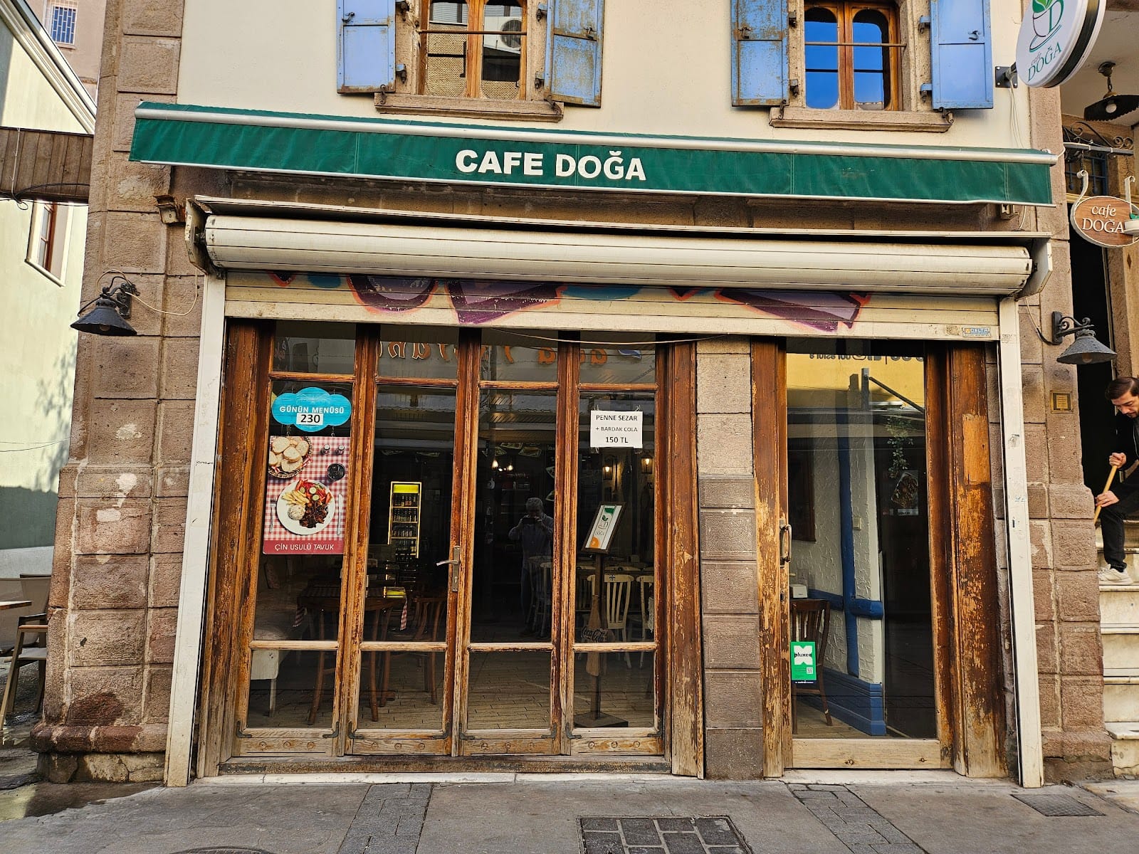 Doga Cafe