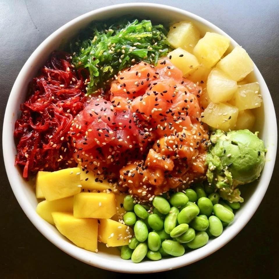 Corner 11 Bowl and Wrap photo 2