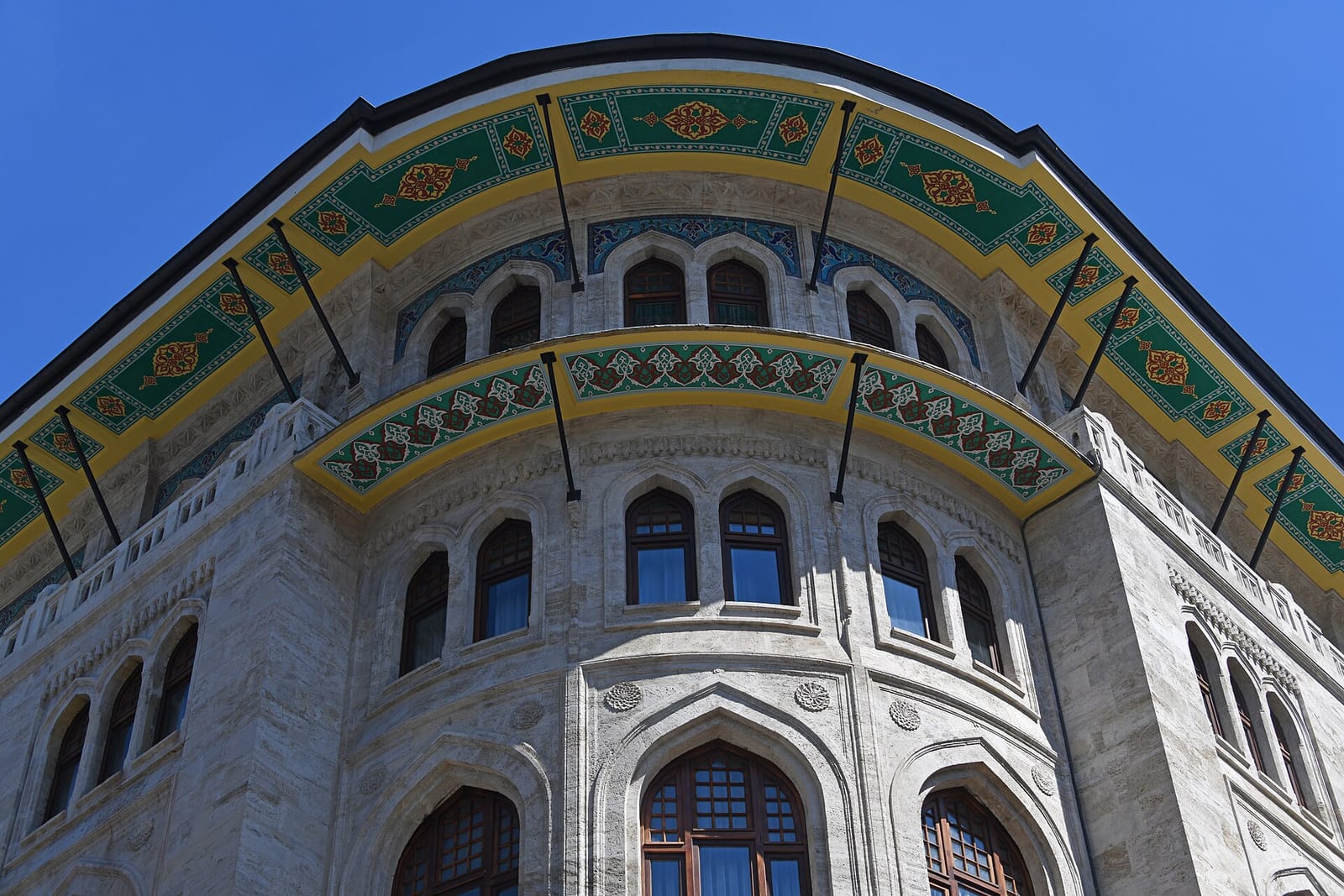 Gaziantep kozde kunafe kebap salonu